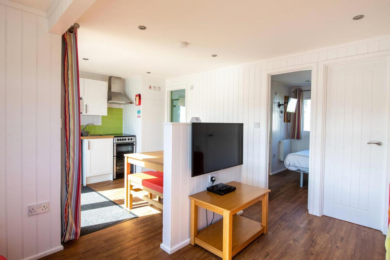Whitecliff Bay Holiday Park Бембрідж Екстер'єр фото